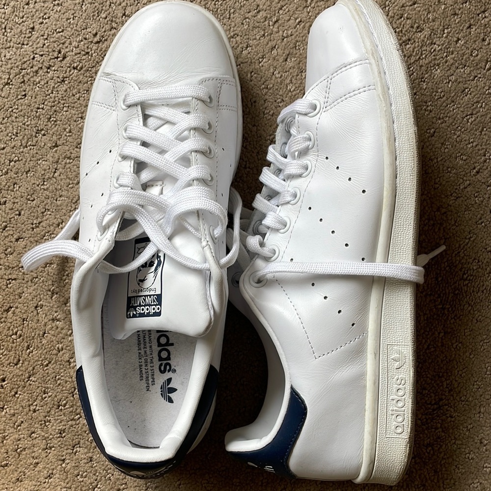 Mens Stan smith sneakers. Size 9 1/2.